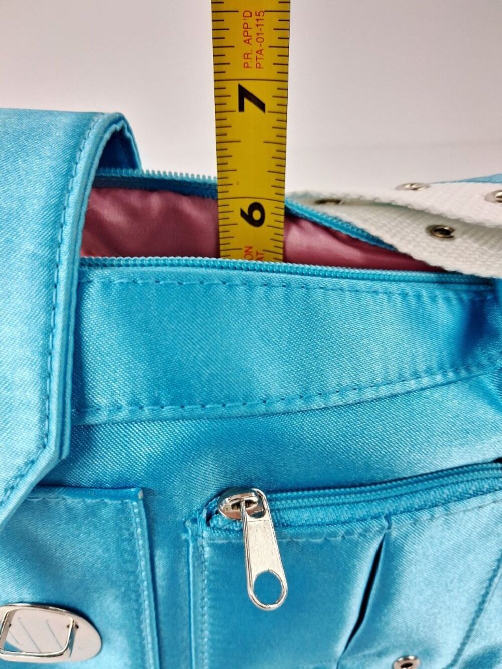 Blue Metallic Shoulder Bag White Grommet Strap & Multiple Zipper Pockets - Picture 11 of 13